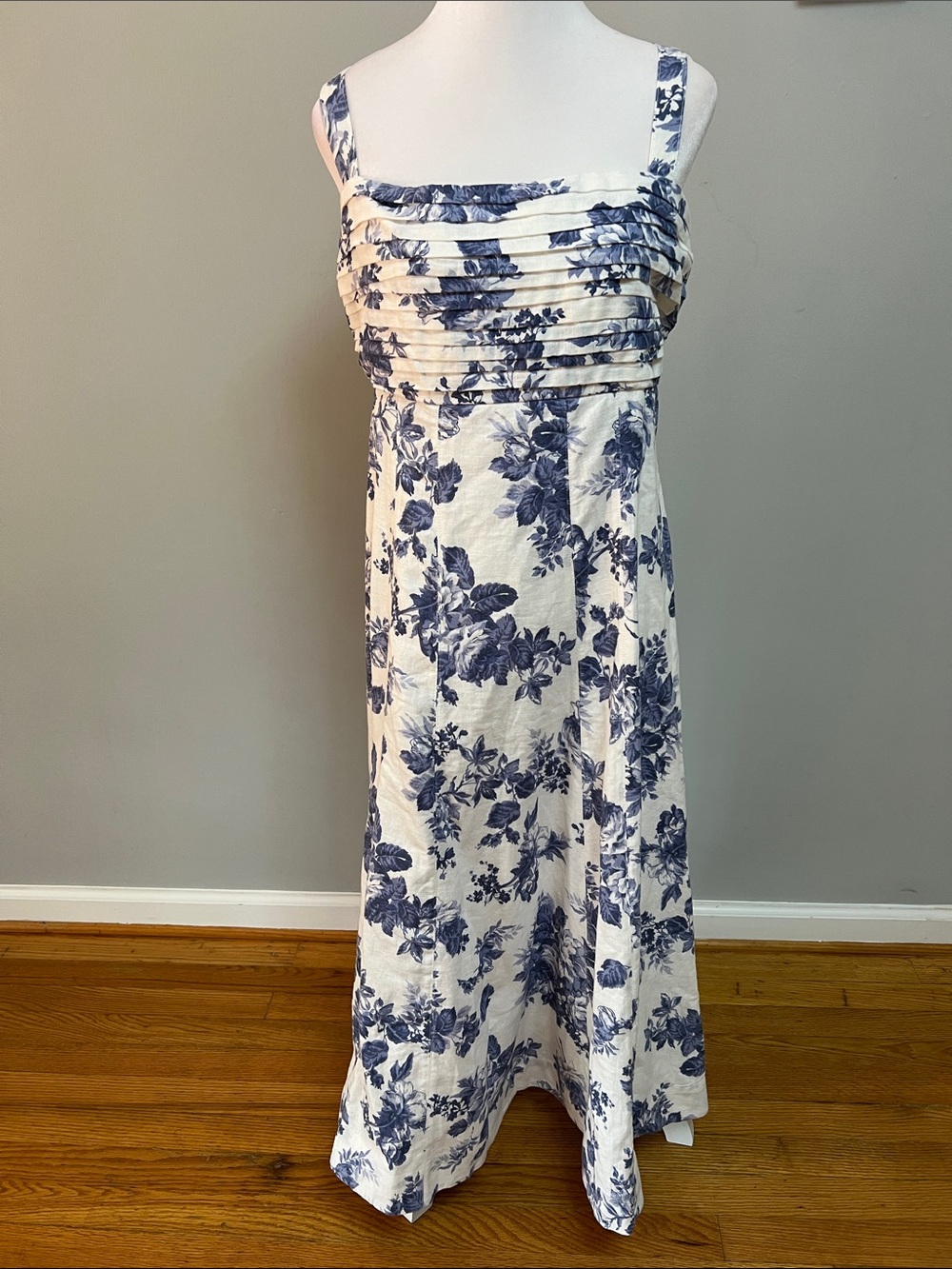 Abercrombie & Fitch  NWT Emerson Blue Floral Wide Strap Midi Dress Size Large